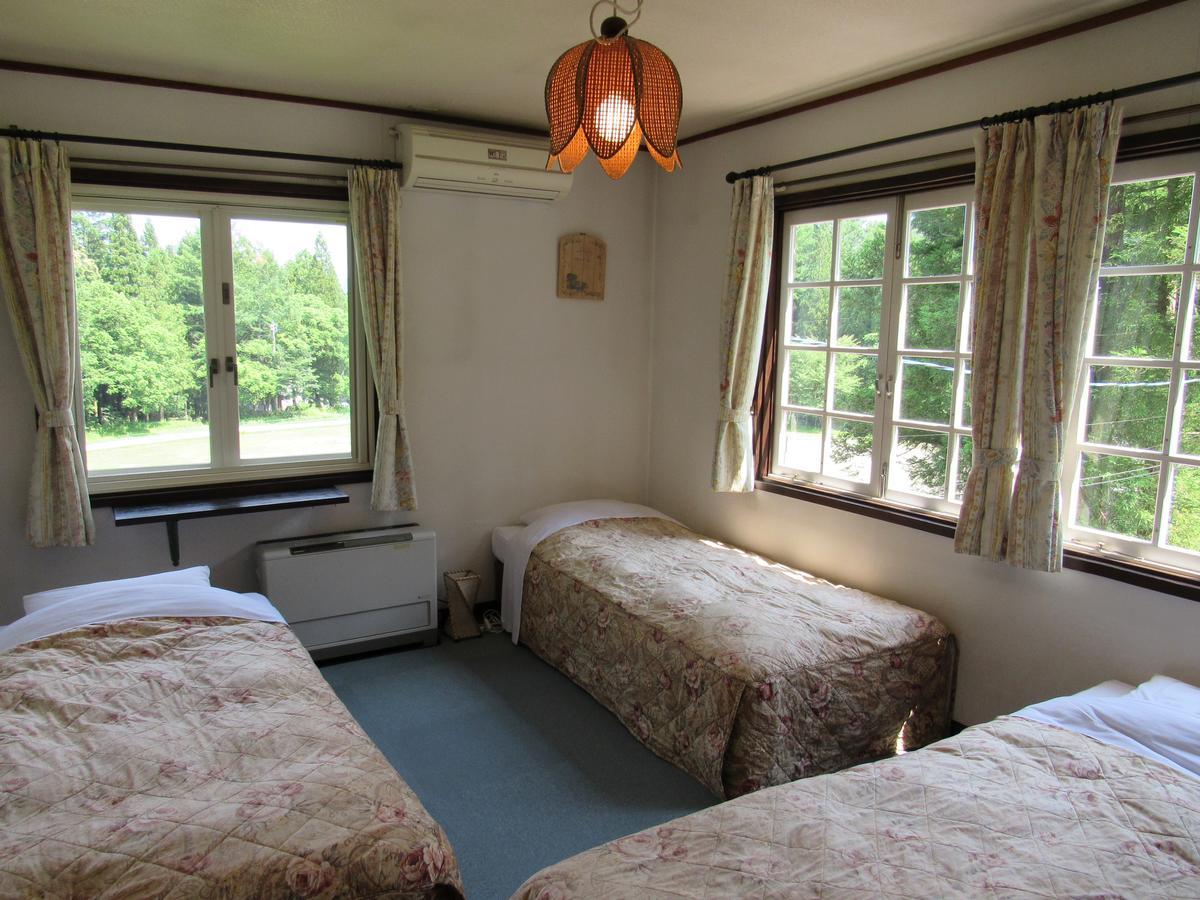 ペンション ちゃうちゃう Bed & Breakfast Хакуба Екстериор снимка